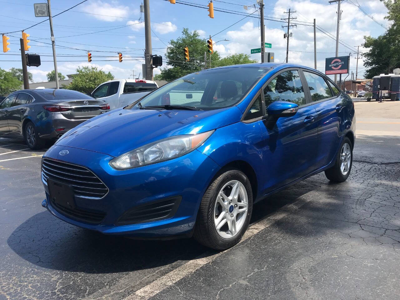 Used 2018 Ford Fiesta SE w/ Cold Weather Package FWD image 4