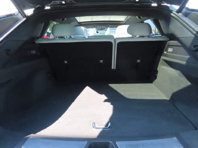 Certified 2024 Cadillac Lyriq Luxury AWD/4WD image 38