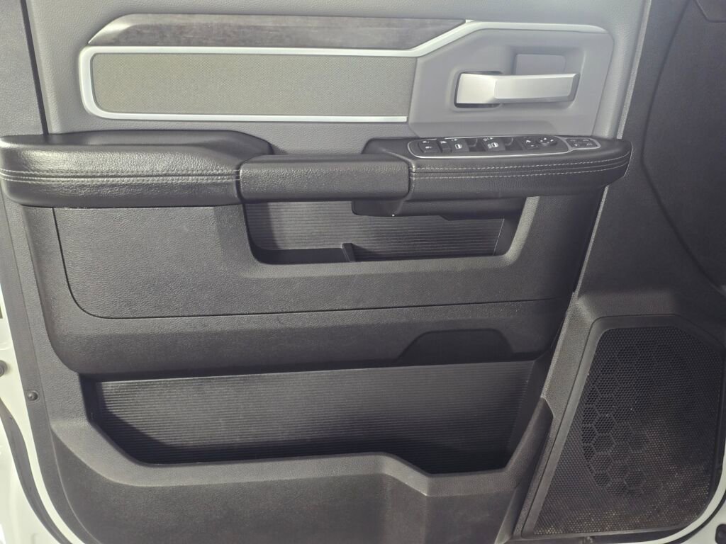 Used 2023 RAM 3500 Big Horn w/ Level 1 Equipment Group image 19