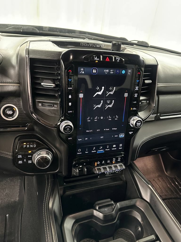 Used 2022 RAM 1500 Limited AWD/4WD image 16