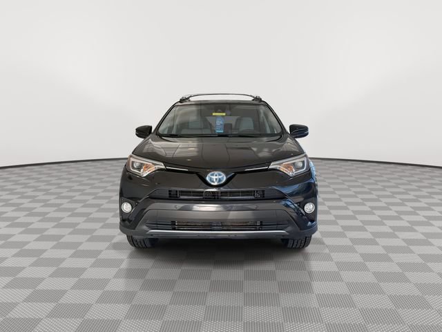 Used 2017 Toyota RAV4 Limited AWD/4WD image 3