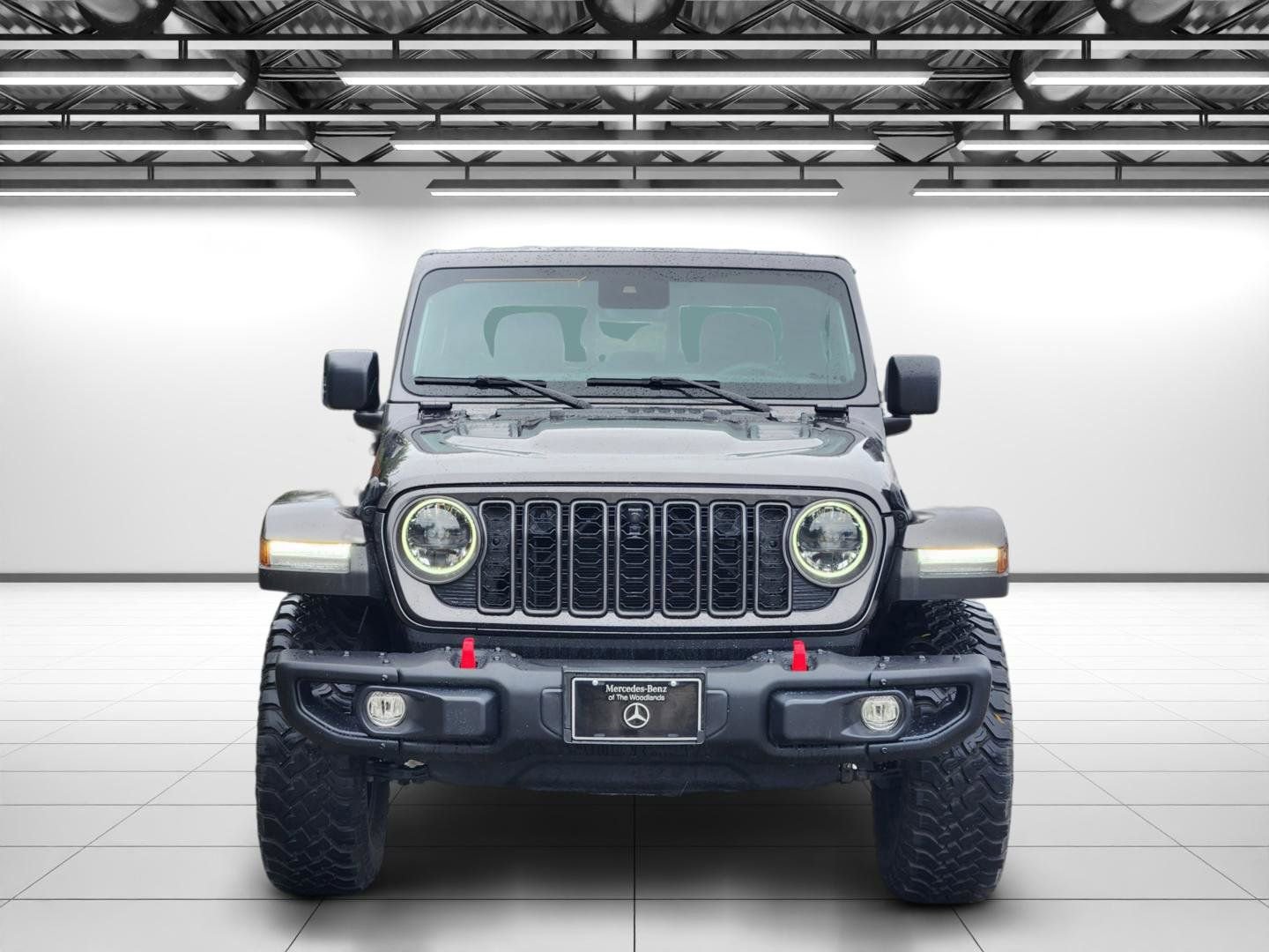Used 2024 Jeep Gladiator Rubicon AWD/4WD image 4