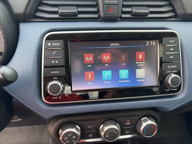 New 2025 Nissan Versa SV w/ Trunk Package FWD image 15