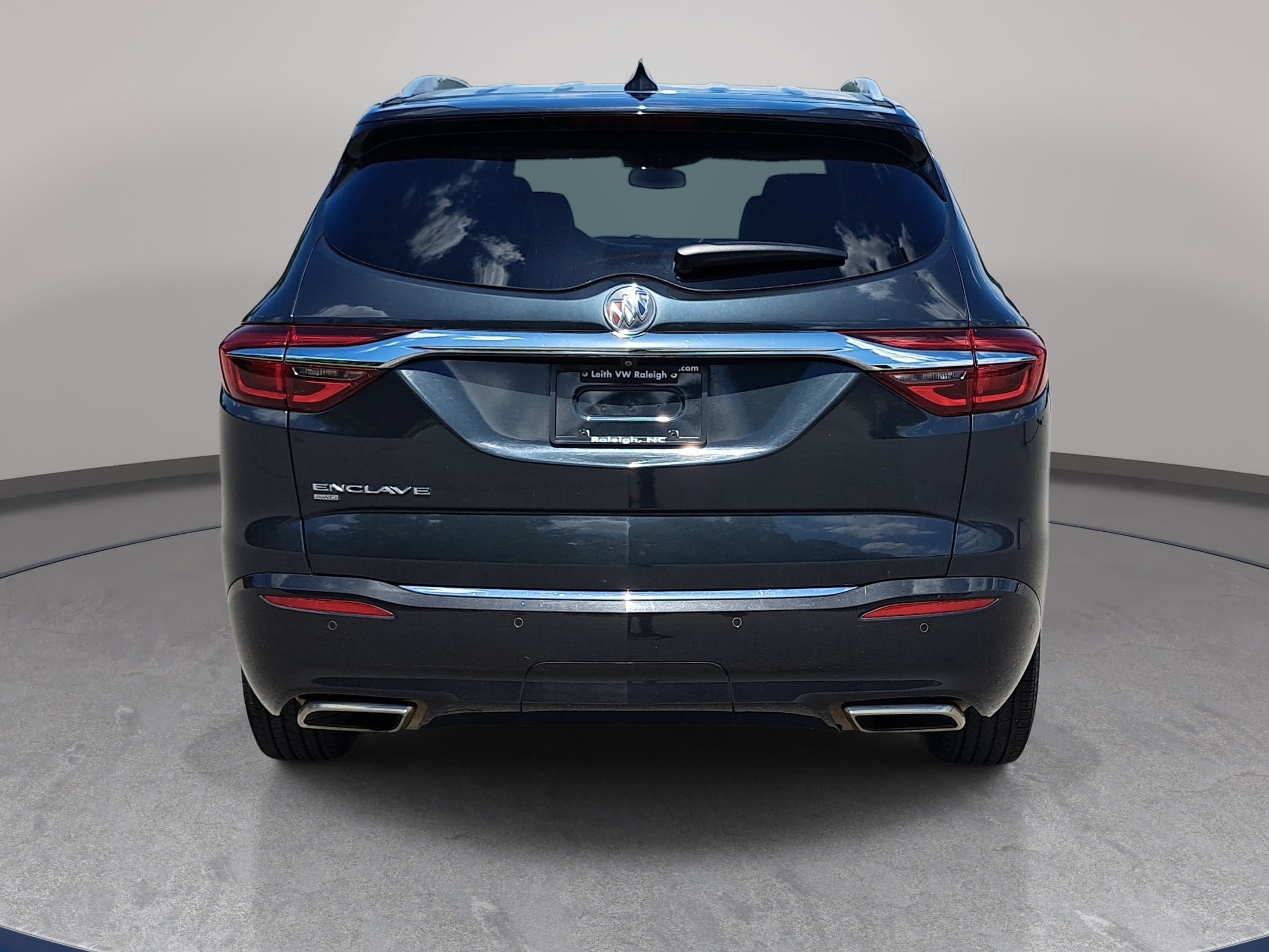 Used 2020 Buick Enclave Essence w/ Sound and Sites Package AWD/4WD image 6