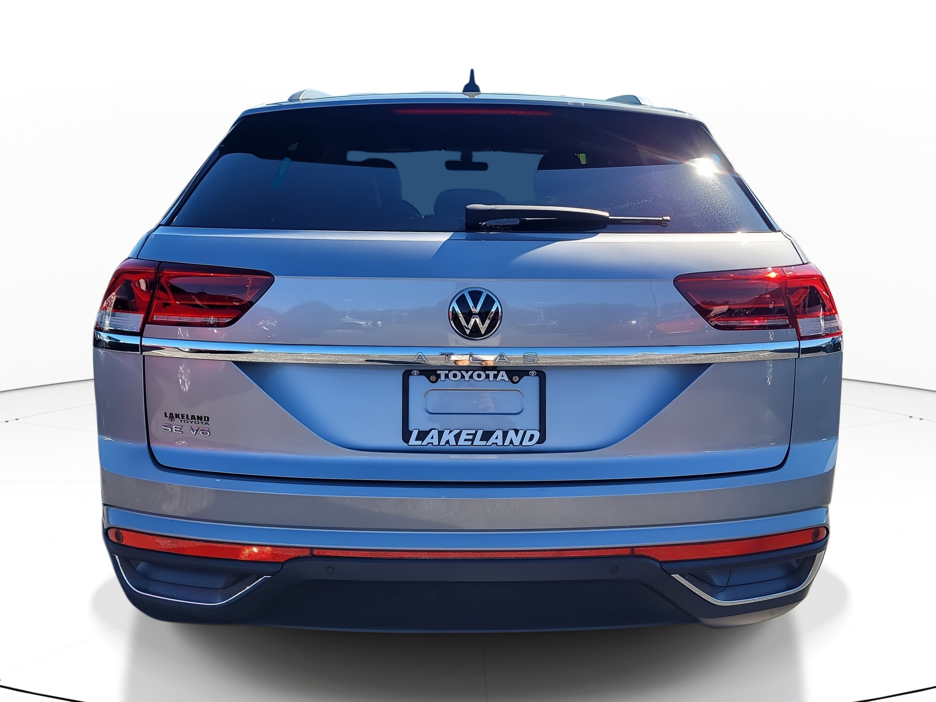 Used 2021 Volkswagen Atlas Cross Sport SE image 6