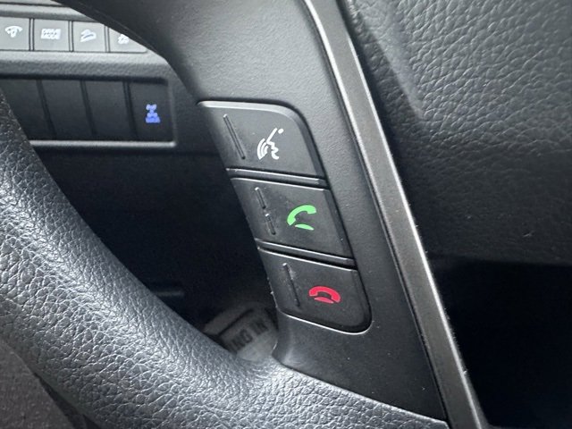 Used 2017 Hyundai Santa Fe Sport image 22