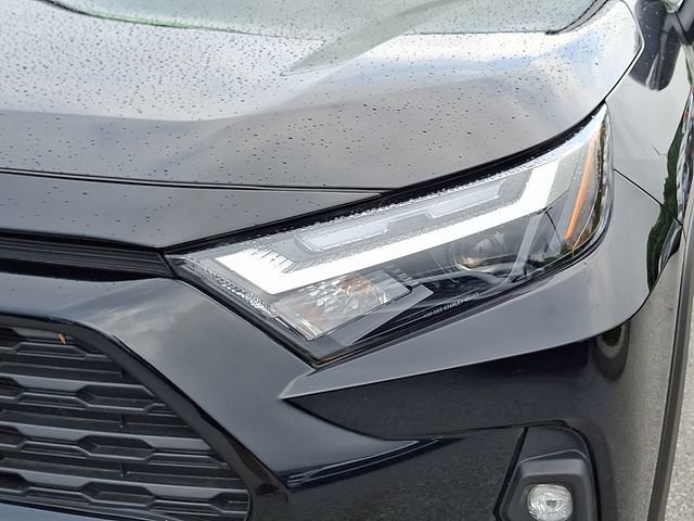 Certified 2023 Toyota RAV4 XLE Premium AWD/4WD image 9