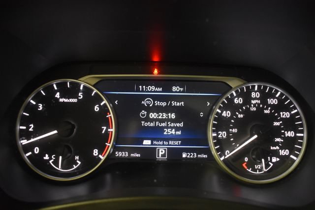 Certified 2025 Nissan Sentra SR w/ SR Premium Package FWD image 27