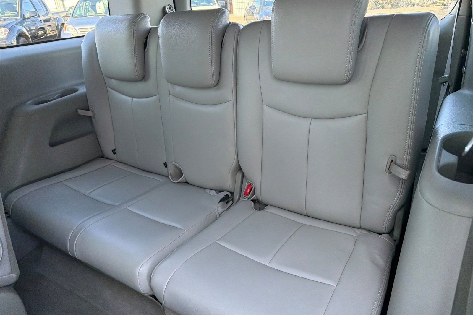 Used 2015 Nissan Quest SV image 14