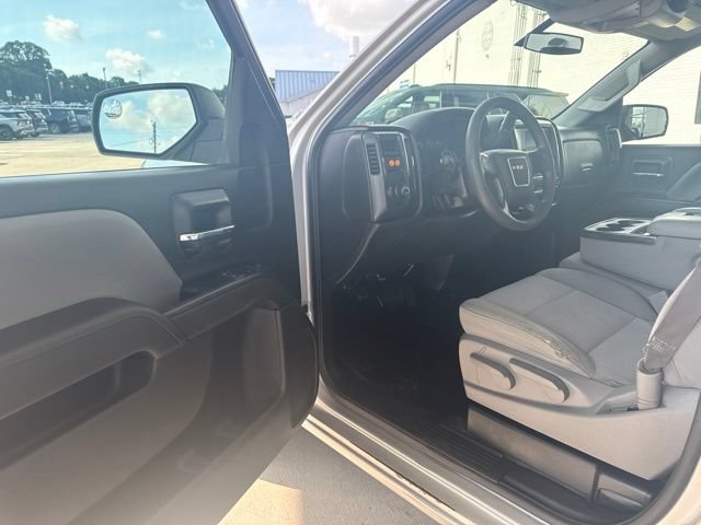 Used 2017 GMC Sierra 1500 2WD Regular Cab image 10