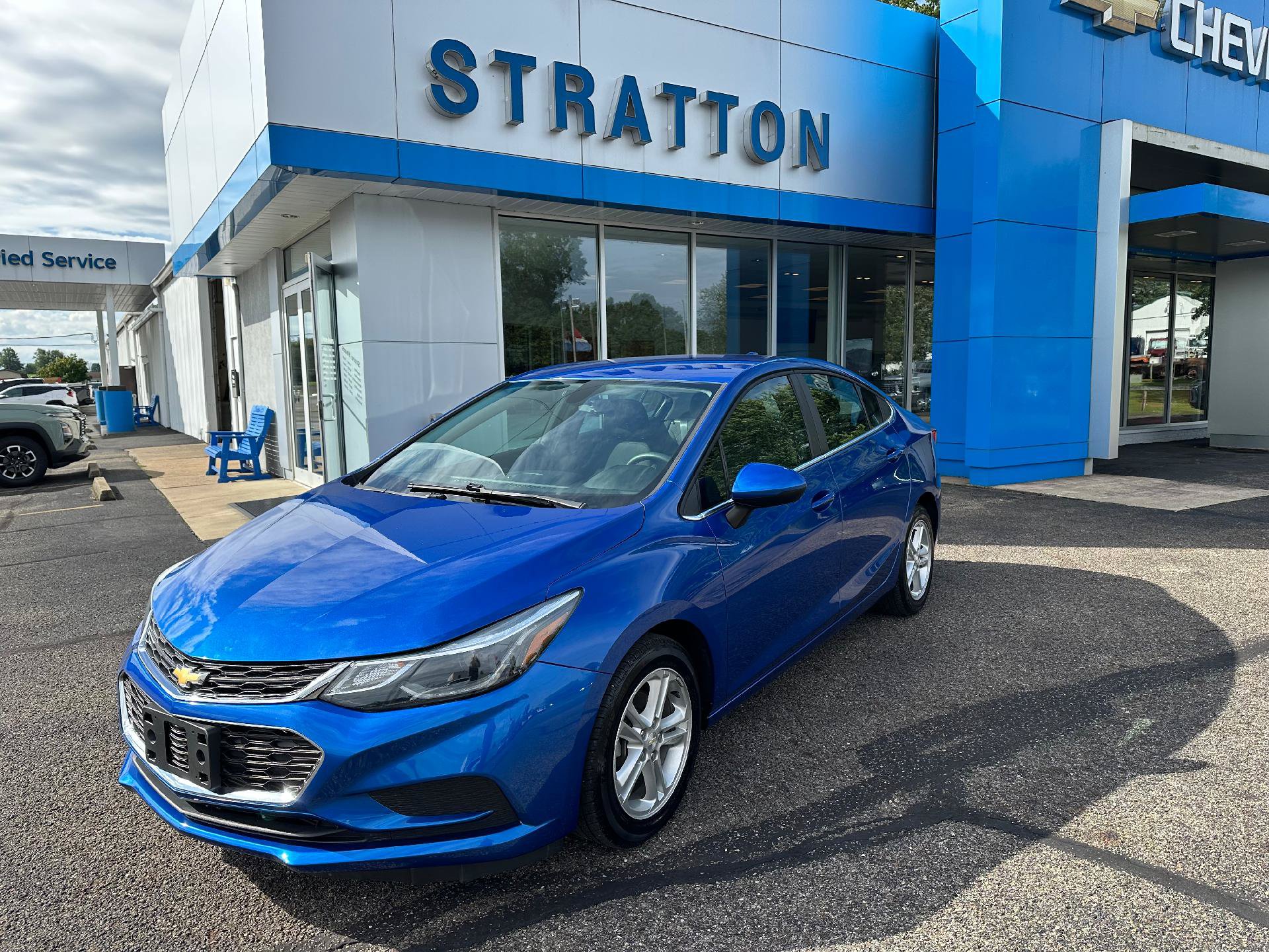 Used 2018 Chevrolet Cruze LT w/ Convenience Package