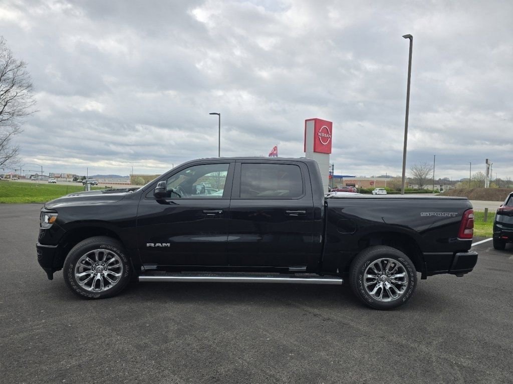 Used 2023 RAM 1500 Laramie AWD/4WD image 10