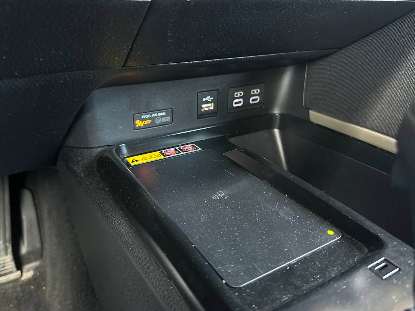 Used 2025 Toyota Camry LE image 26