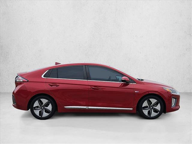 Used 2020 Hyundai Ioniq SEL FWD image 4
