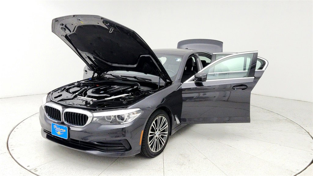 Used 2019 BMW 540i image 10