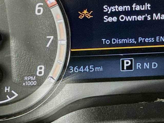 Used 2024 Nissan Titan PRO-4X w/ Pro-4x Convenience Package AWD/4WD image 16