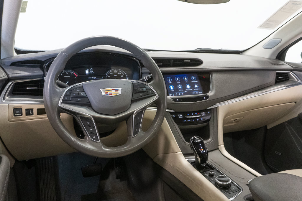 Used 2023 Cadillac XT5 Premium Luxury AWD/4WD image 7