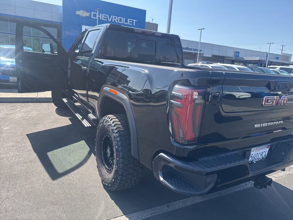 Certified 2025 GMC Sierra 2500 AT4 w/ AT4 Premium Plus Package AWD/4WD image 40