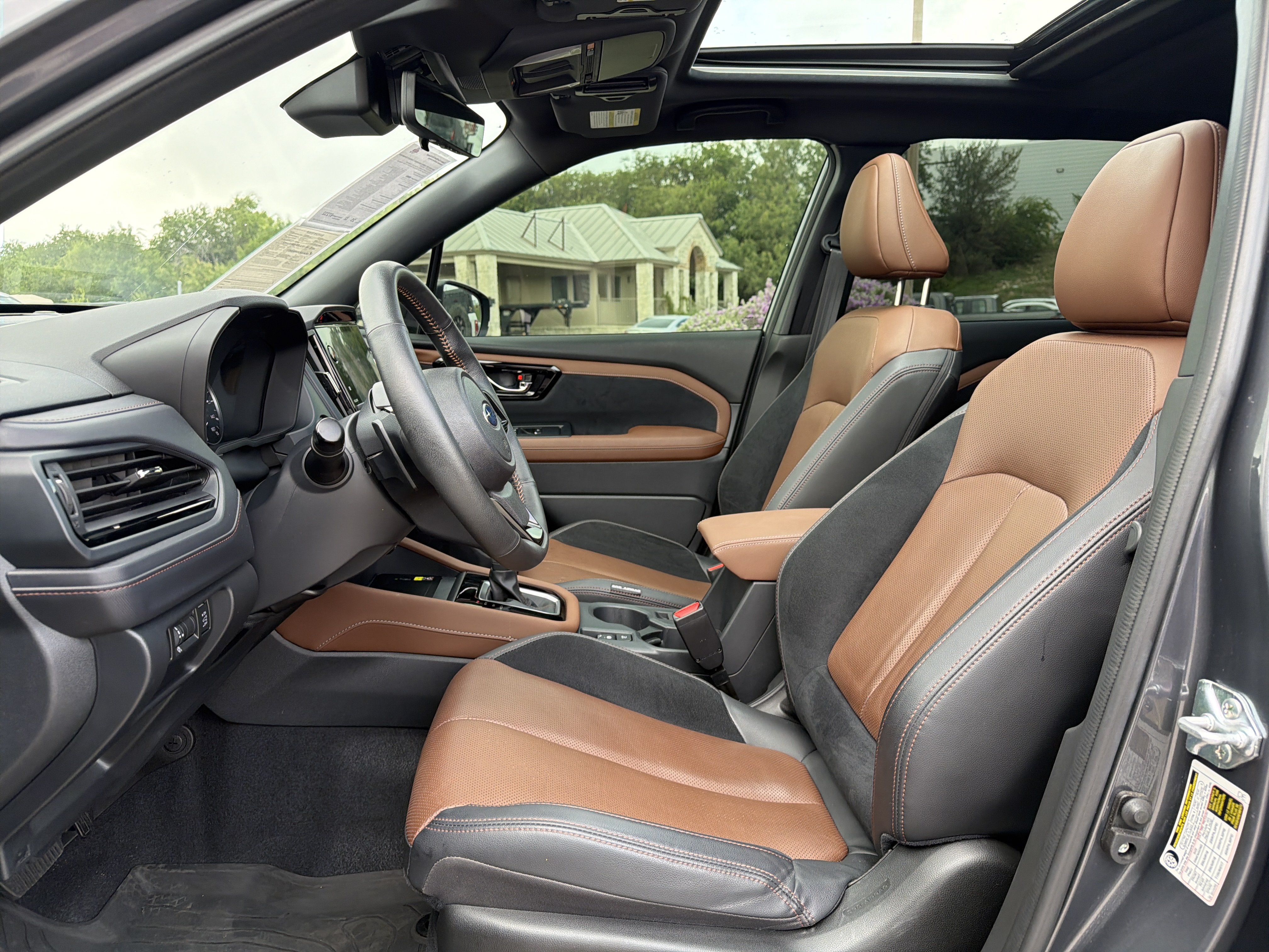 Certified 2025 Subaru Forester Touring AWD/4WD image 37