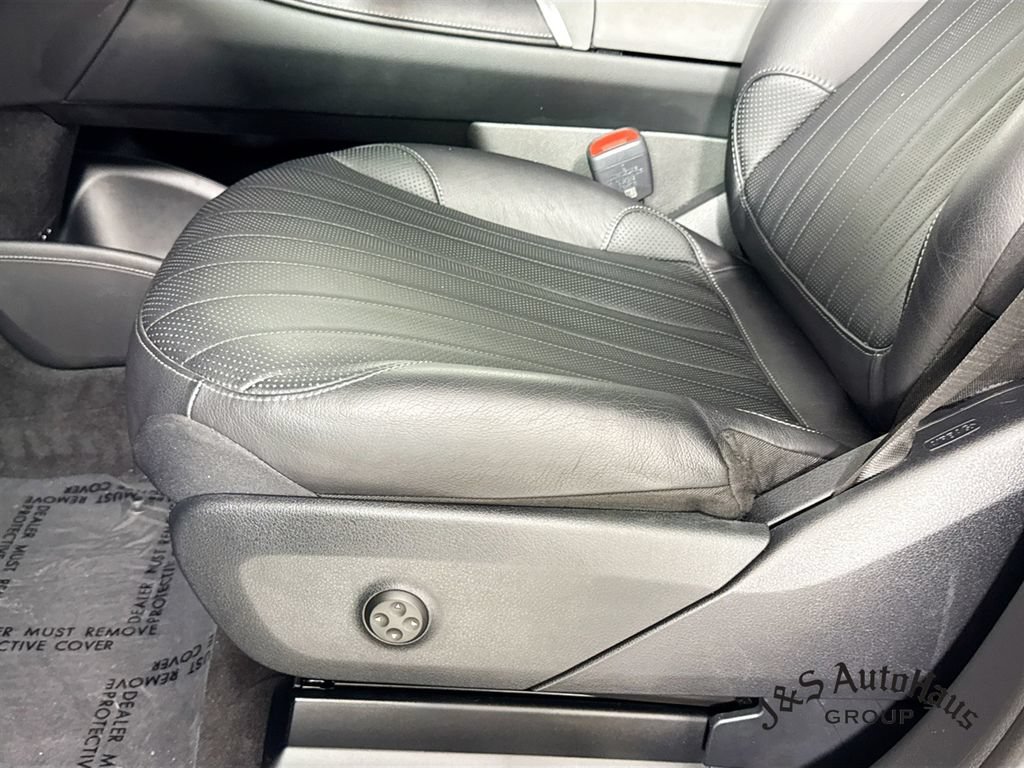 Used 2025 Mercedes-Benz EQS 450+ 4MATIC SUV image 26