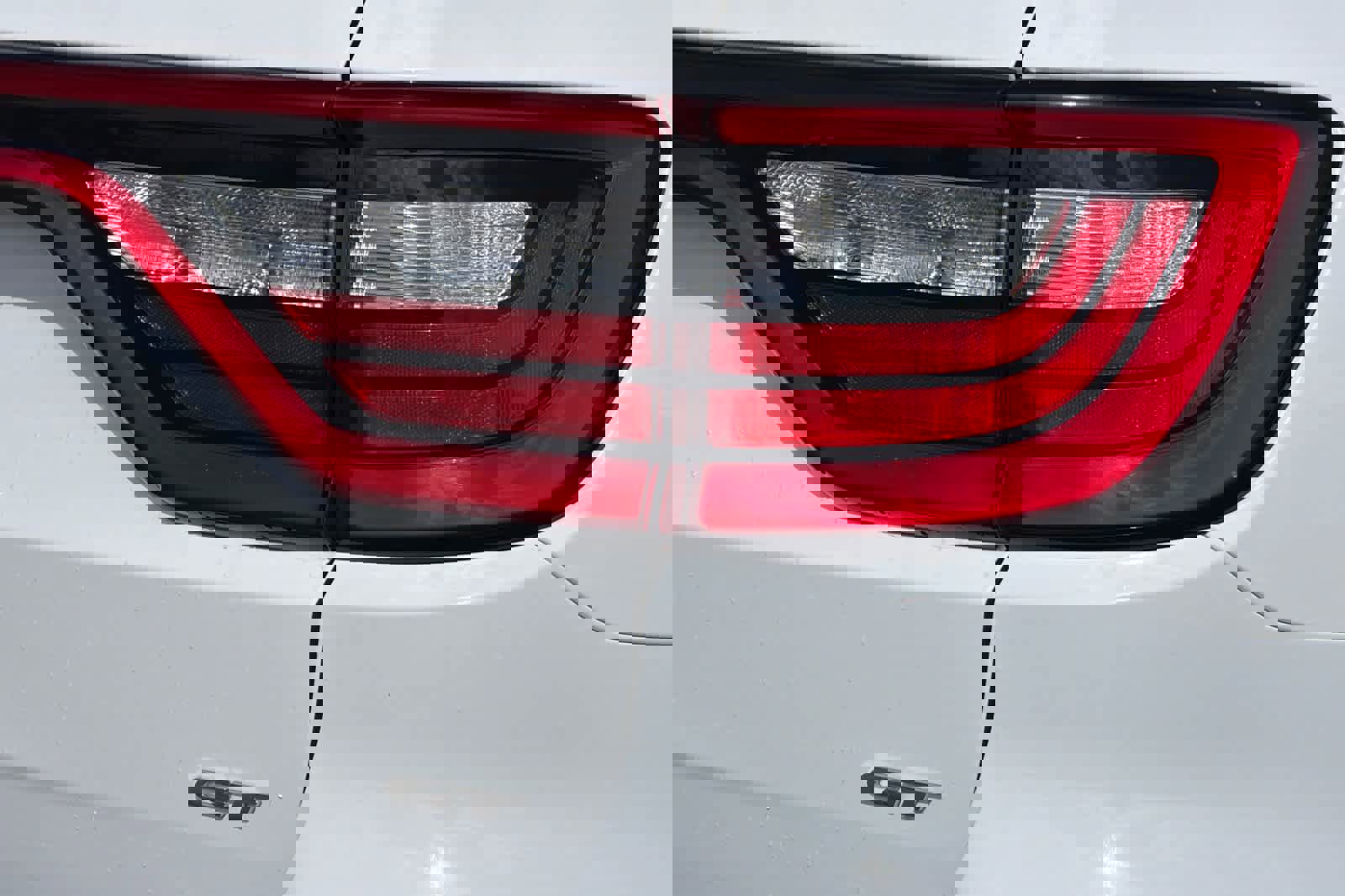 Used 2020 Dodge Durango GT image 28