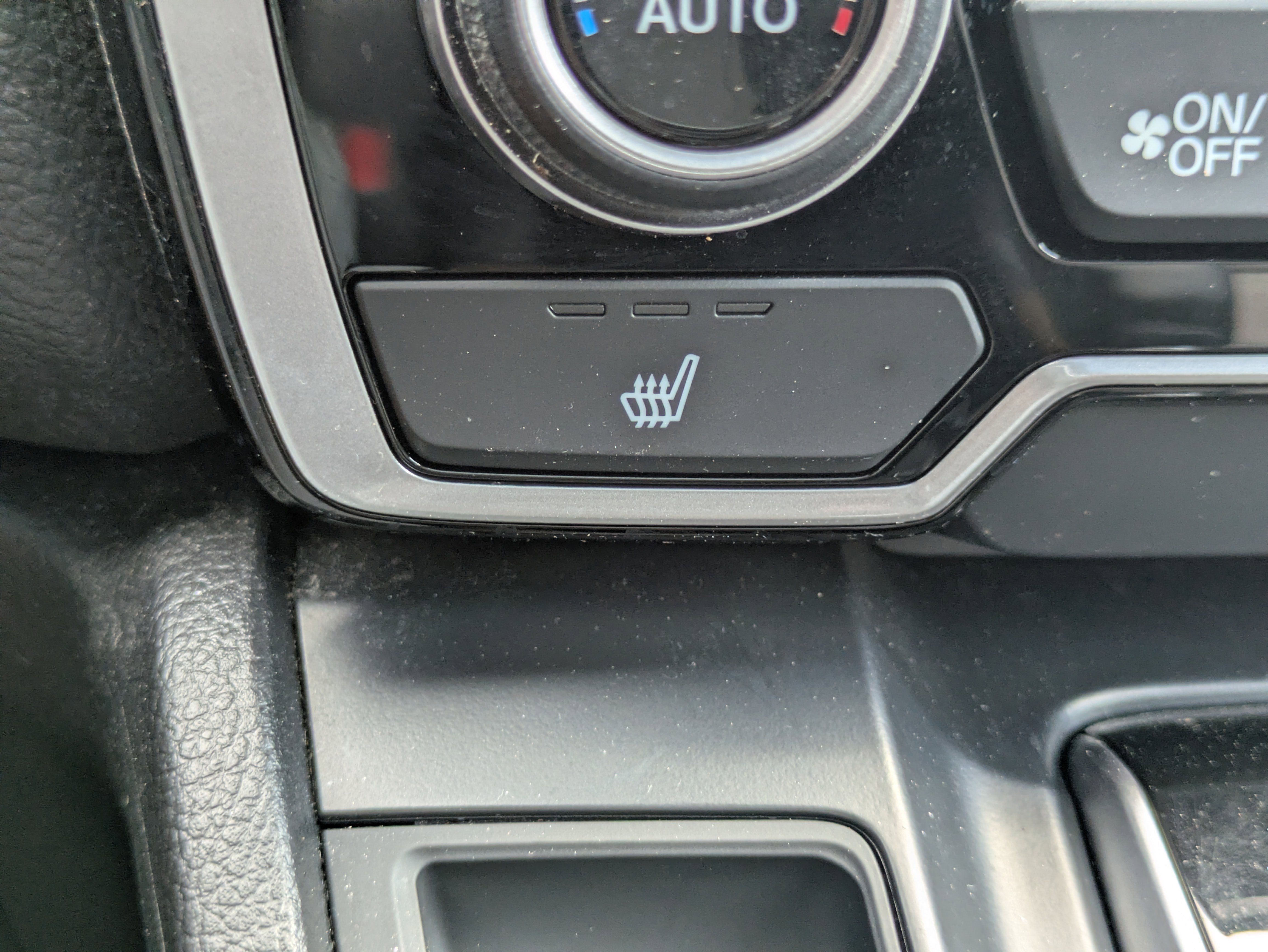 Certified 2021 Honda CR-V Touring image 30