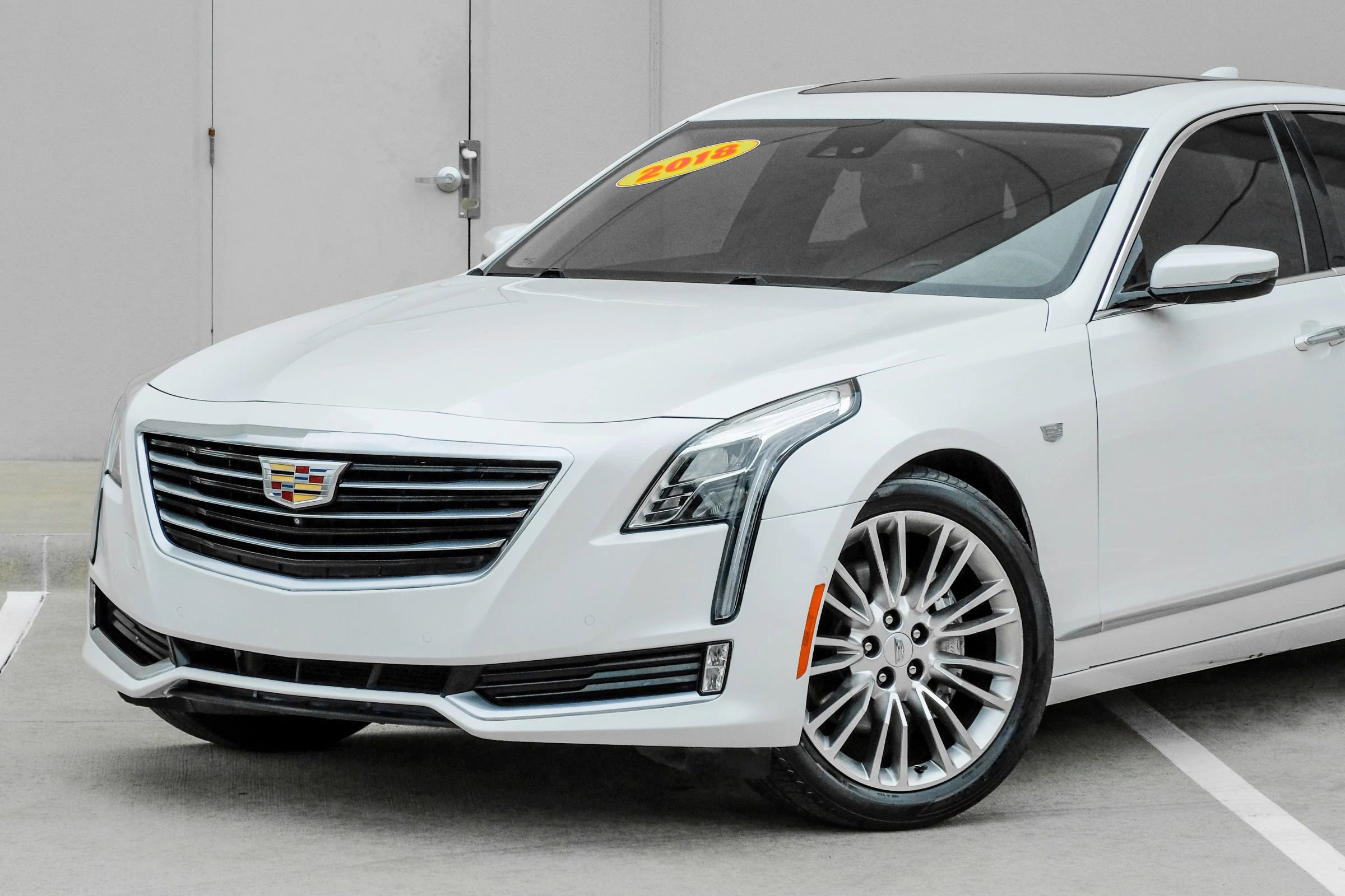 Used 2018 Cadillac CT6 Luxury w/ Active Chassis Package AWD/4WD image 14