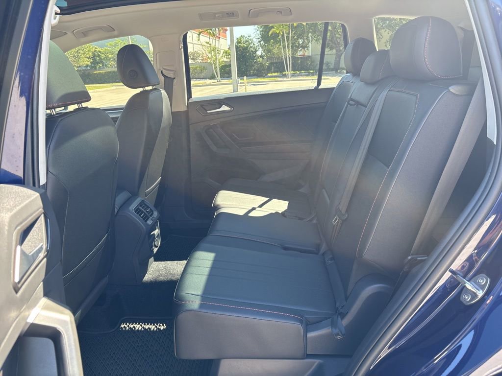 Used 2024 Volkswagen Tiguan Wolfsburg Edition image 21