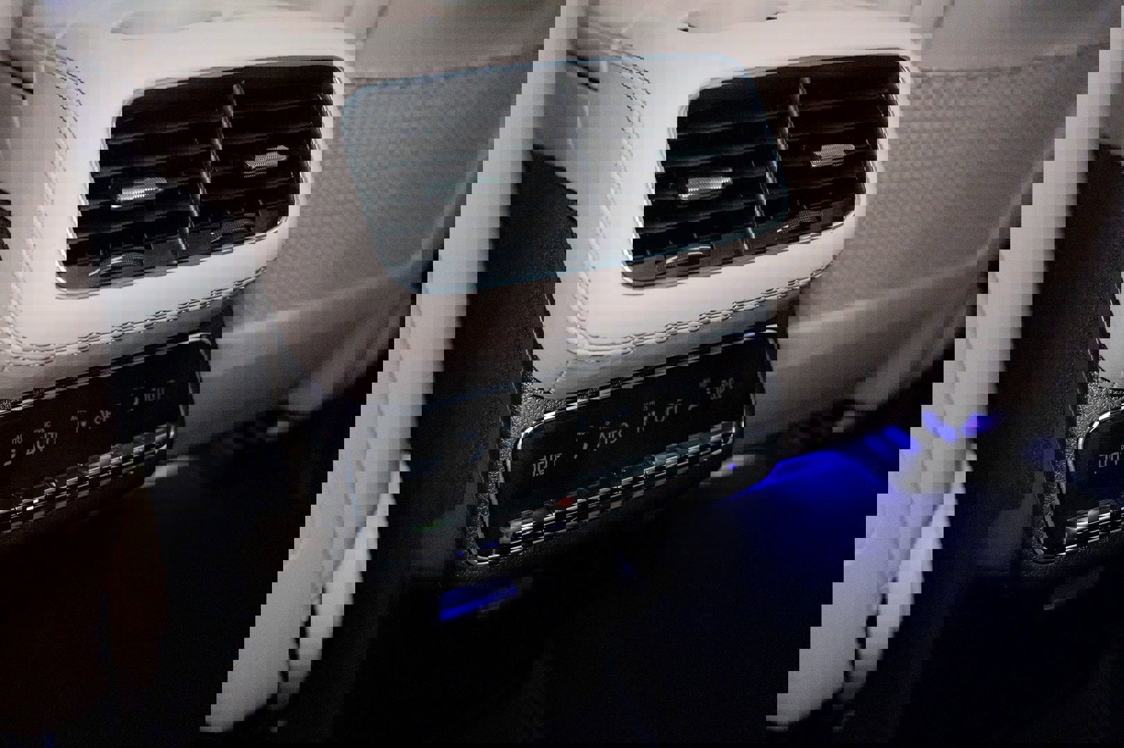 Used 2021 Mercedes-Benz GLS 63 AMG 4MATIC+ SUV image 30