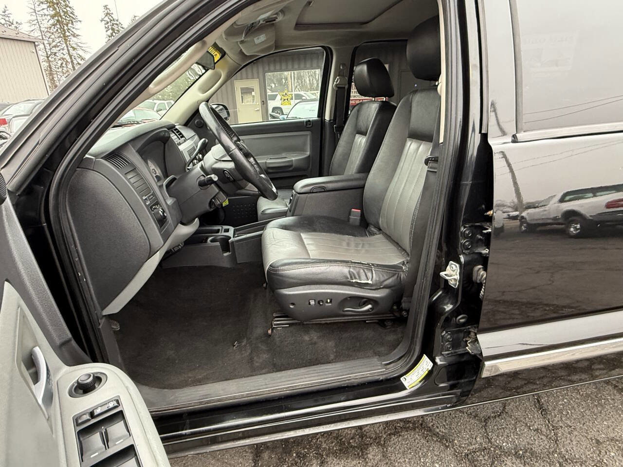 Used 2008 Dodge Dakota Laramie image 10