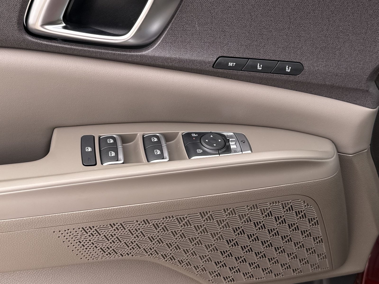 New 2026 Kia Carnival SX FWD image 19