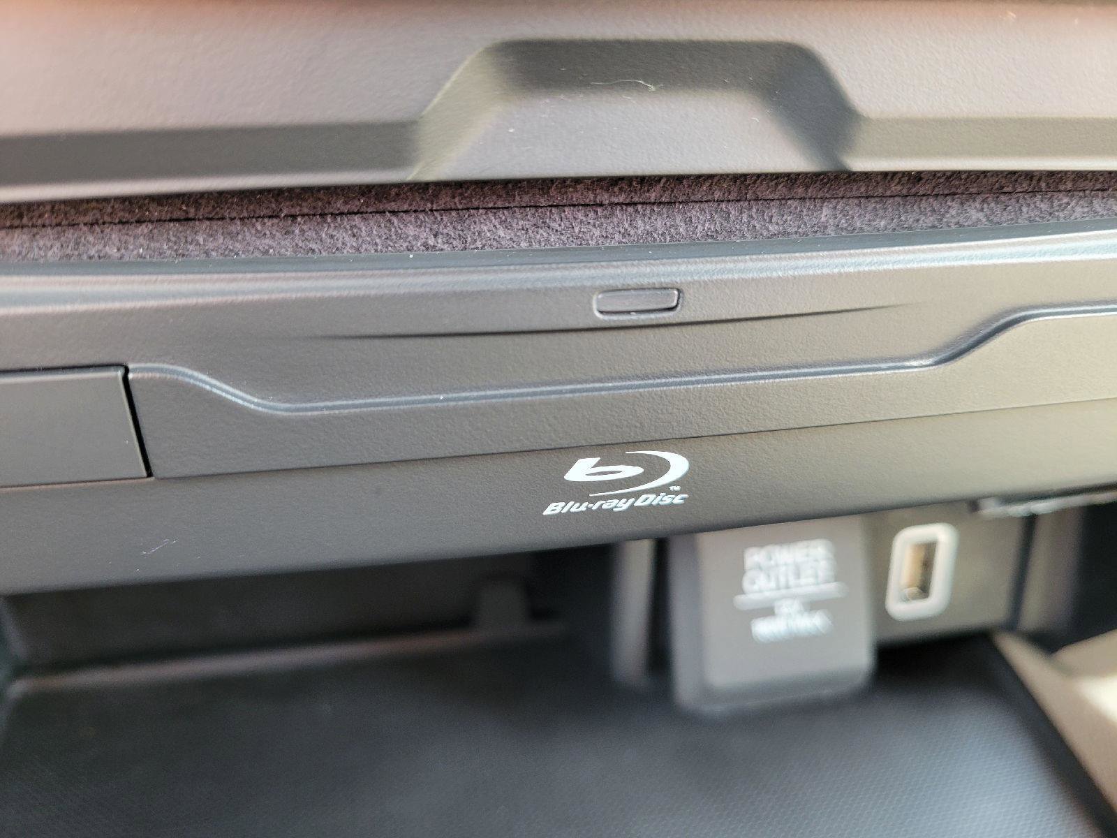 Used 2020 Honda Pilot Touring image 24