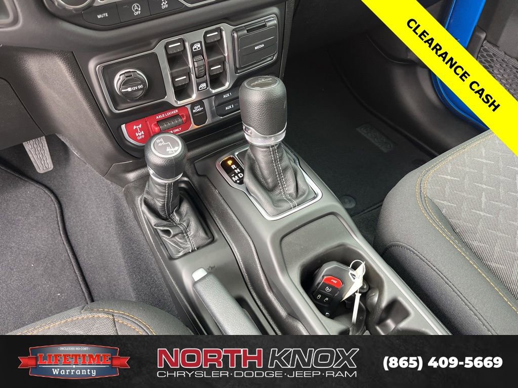 New 2026 Jeep Gladiator Mojave w/ Technology Group image 11