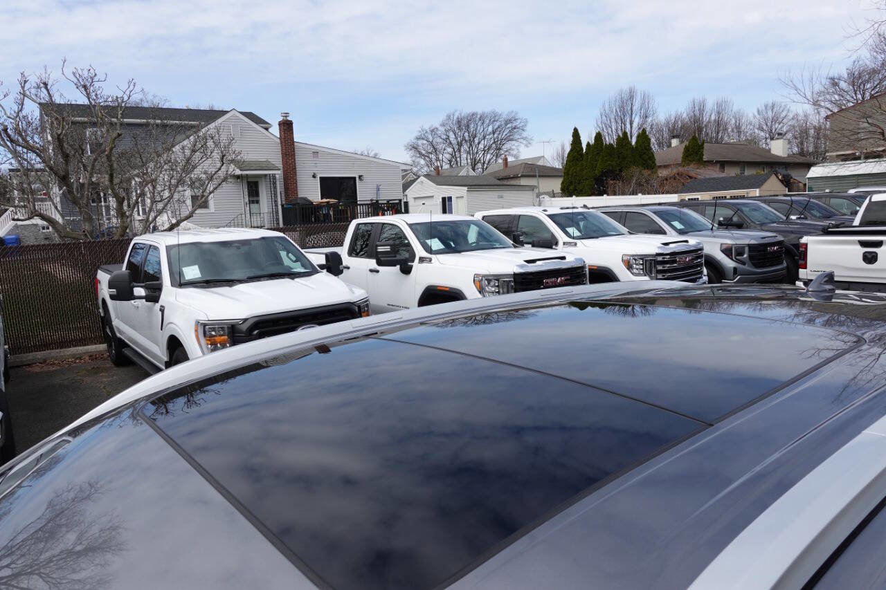 Used 2023 INFINITI QX60 Luxe image 9