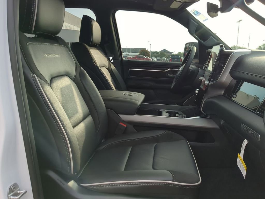 New 2026 RAM 1500 Laramie w/ Night Edition image 31