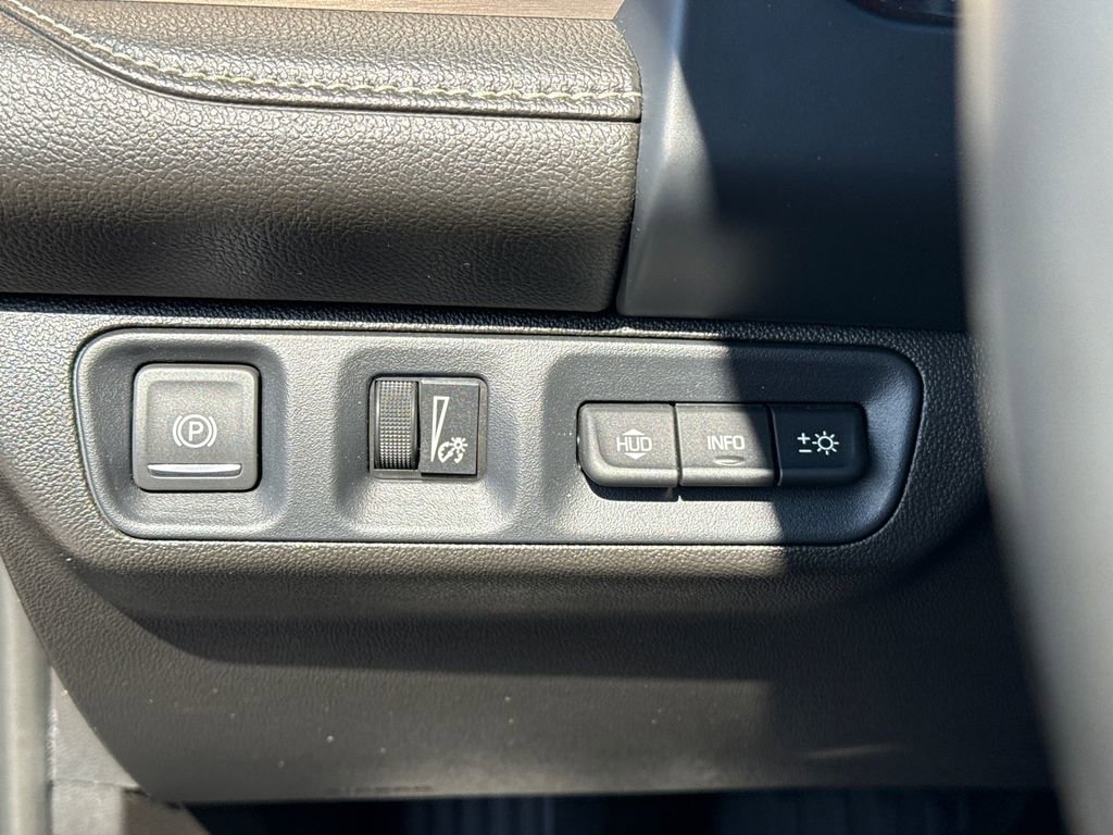 Certified 2023 GMC Acadia Denali w/ Trailering Package image 21