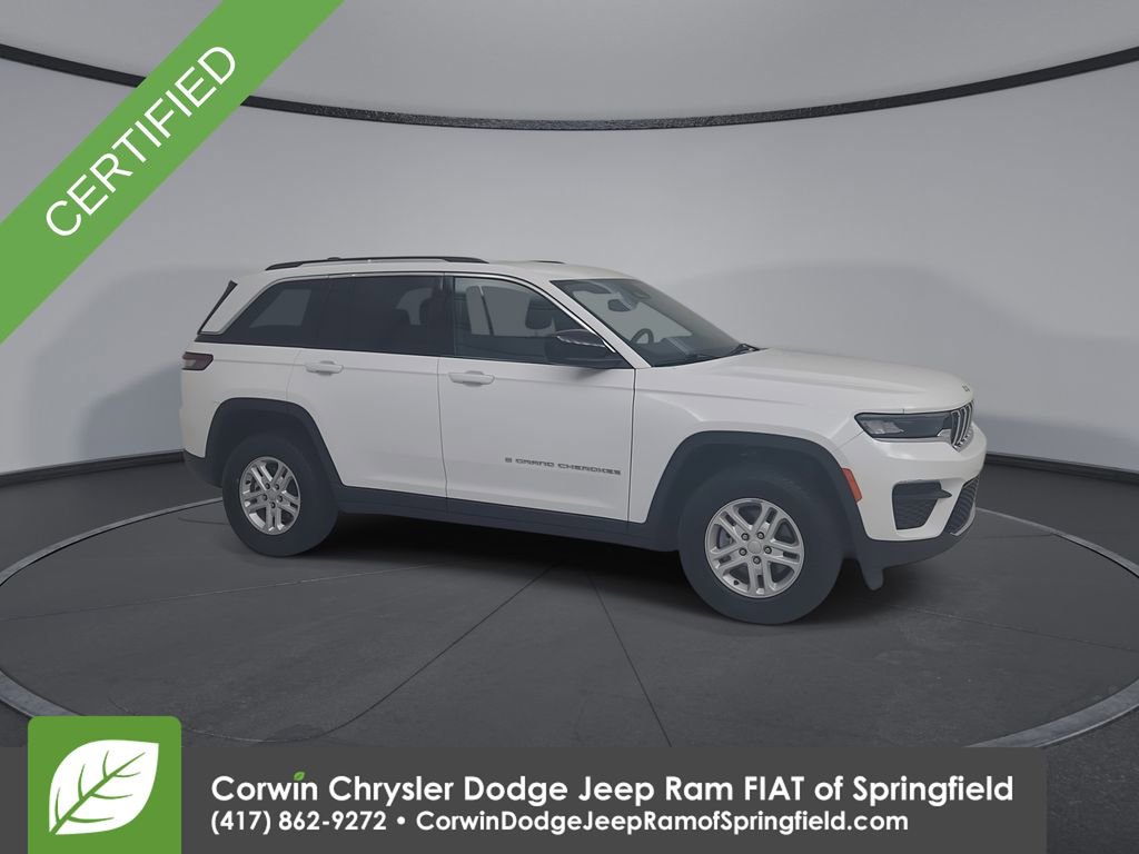 Certified 2023 Jeep Grand Cherokee Laredo image 17