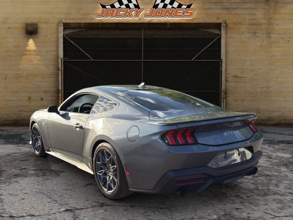 Used 2024 Ford Mustang GT RWD image 6