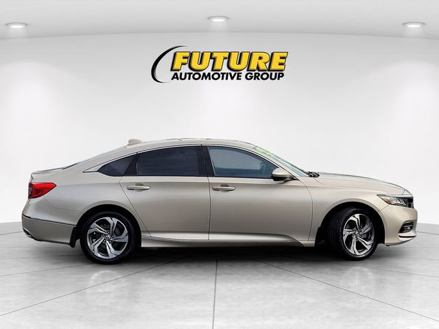 Used 2018 Honda Accord EX image 9