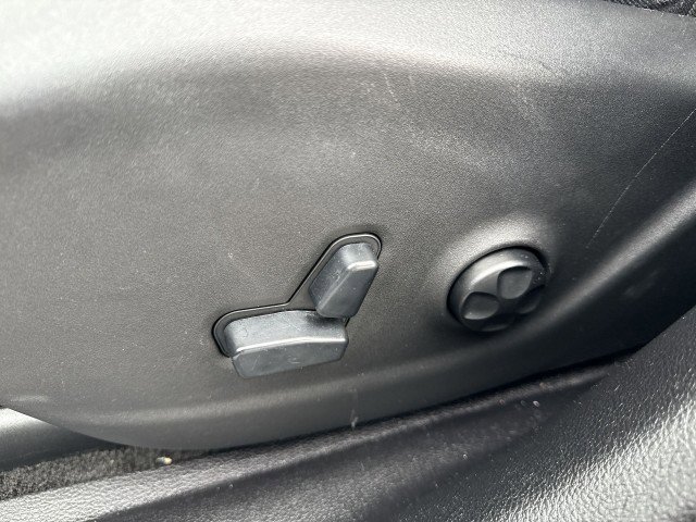 Used 2015 Jeep Cherokee Trailhawk w/ Leather Interior Group image 14