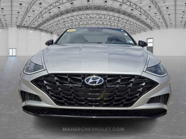 Used 2022 Hyundai Sonata SEL Plus w/ Cargo Package FWD image 2