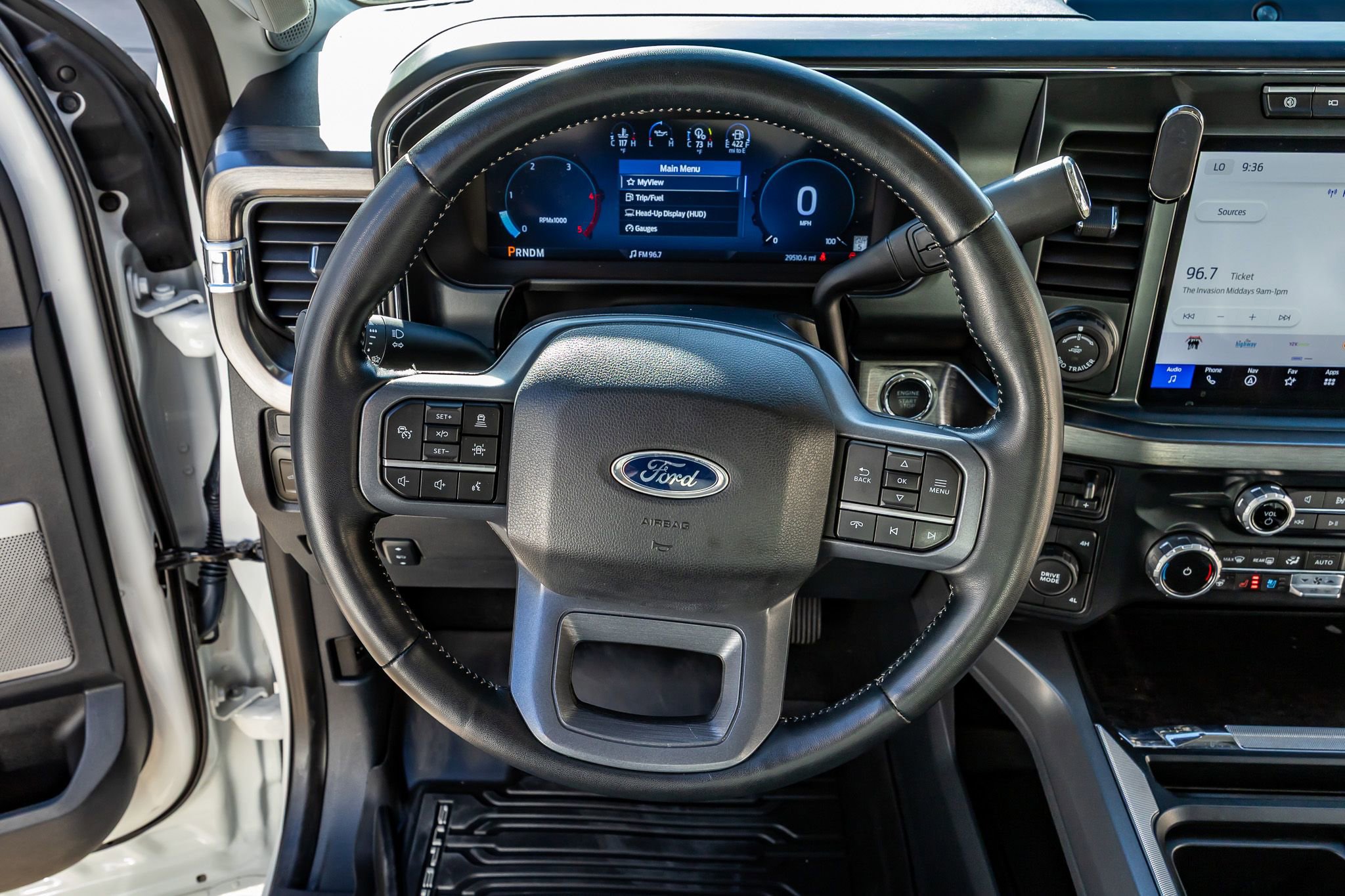 Used 2023 Ford F350 Lariat w/ Lariat Ultimate Package image 18