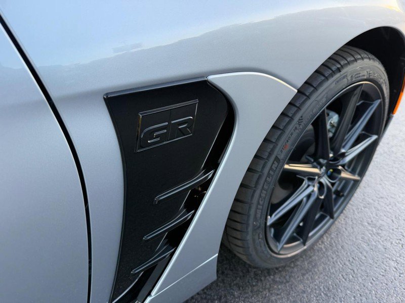 New 2025 Toyota GR86 Premium image 8