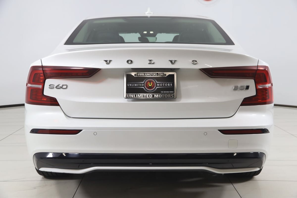 Used 2024 Volvo S60 B5 Plus AWD/4WD image 42