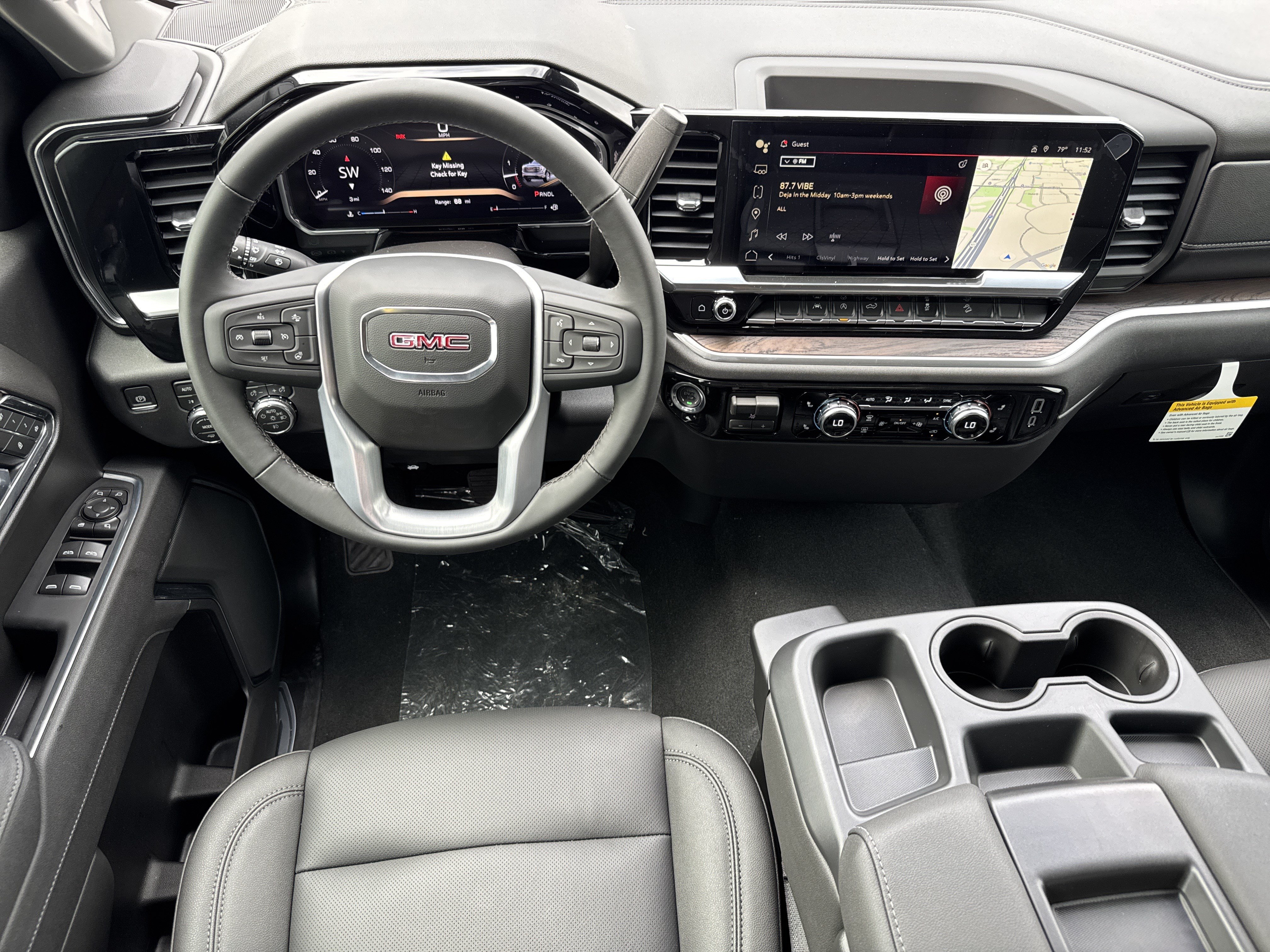 New 2026 GMC Sierra 1500 SLT w/ X31 Off-Road Package AWD/4WD image 16