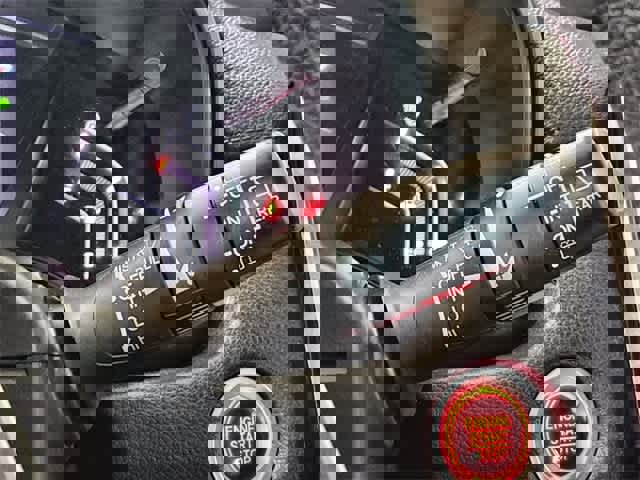 Used 2021 Honda CR-V Special Edition image 26