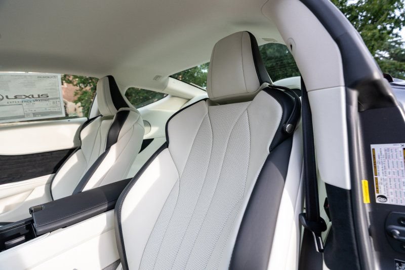 Used 2026 Lexus LC 500 Coupe w/ Inspiration Series RWD image 16
