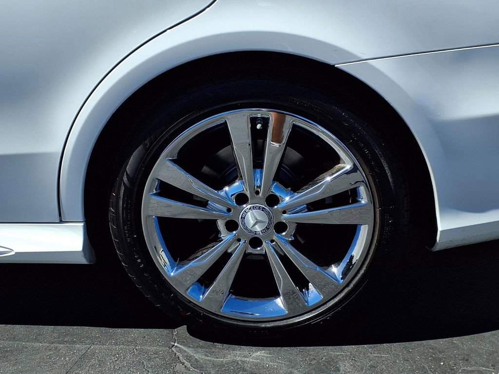 Used 2014 Mercedes-Benz E 350 E 350 image 4