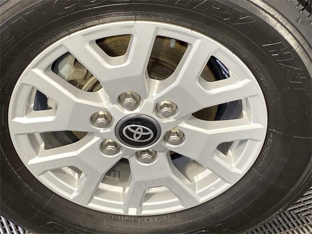 Used 2024 Toyota Tacoma SR5 image 29