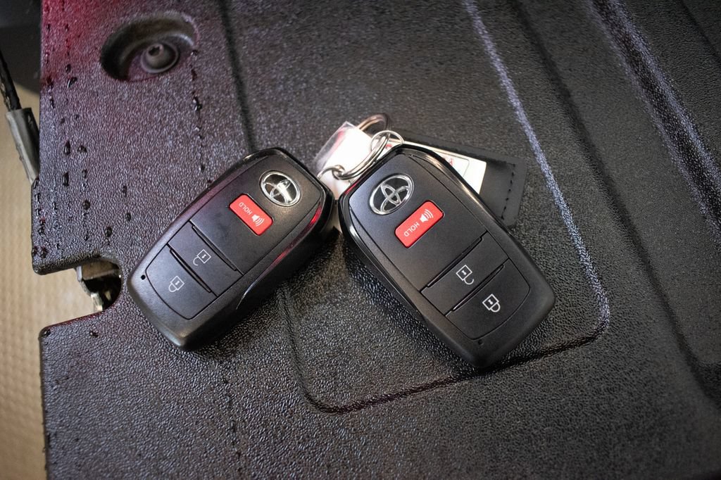 Used 2026 Toyota Tacoma TRD Sport AWD/4WD image 22